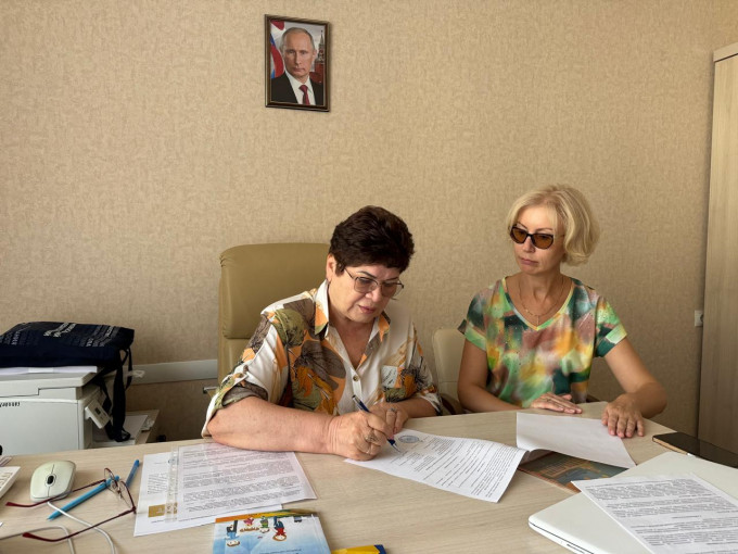 Подписание соглашения о сотрудничестве с ФГБОУ ВО "Новосибирский государственный педагогический университет". Подписание соглашения о сотрудничестве с ФГБОУ ВО "Новосибирский государственный педагогический университет".